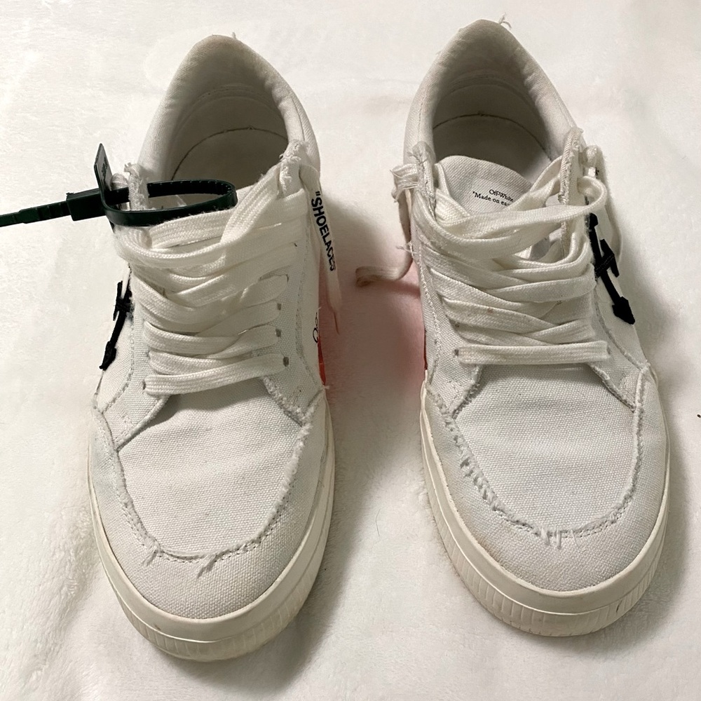 Off-White Low Vulcanized Canvas Low Top White Black Sneakers Size 41 (8)